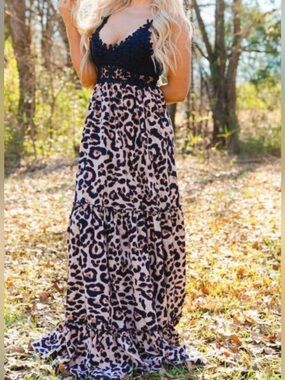 Black Lace Bodice Leopard Print Maxi Dress with Tiered Skirt